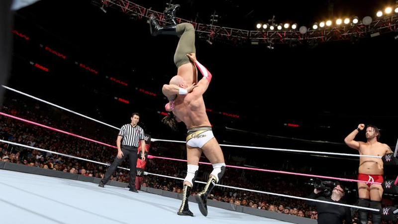 Illustration for article titled A stirring main event can’t save an otherwise dull Raw